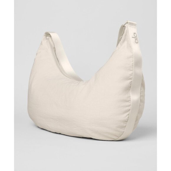 Alo Om The Go Gym Sling Bag Bone Cream Nude Large Weekend Shoulder Purse Tote - Picture 3 of 16